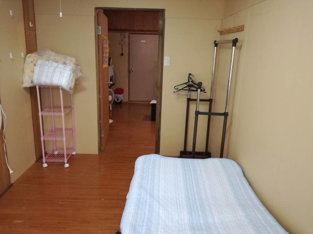 Отель Koza Share House Окинава Экстерьер фото