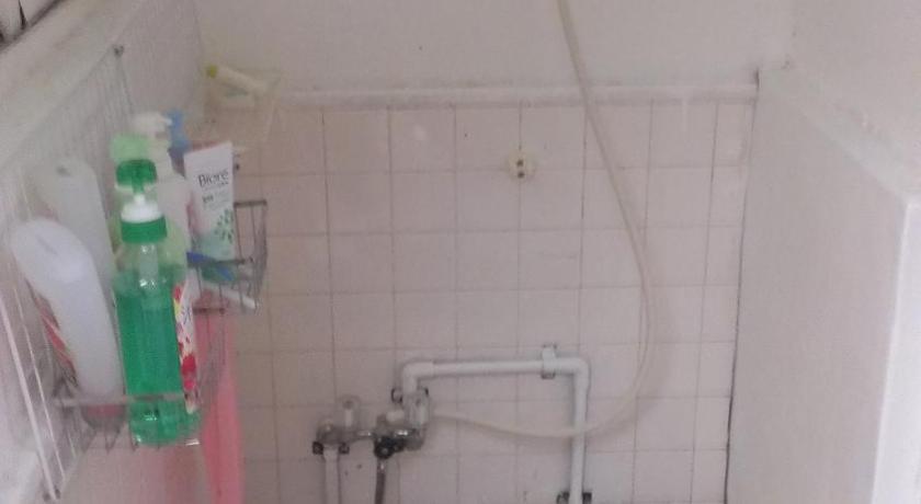 Отель Koza Share House Окинава Экстерьер фото